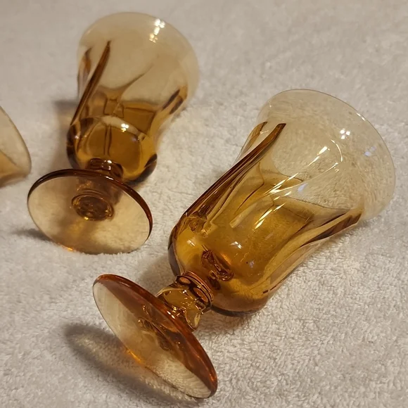 Elegant Vintage Amber Jamestown Fostoria Water Goblet  | Set of 3 - Picture 5 of 11